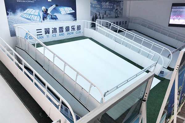 泰山模拟滑雪跳台 (1)(图1)