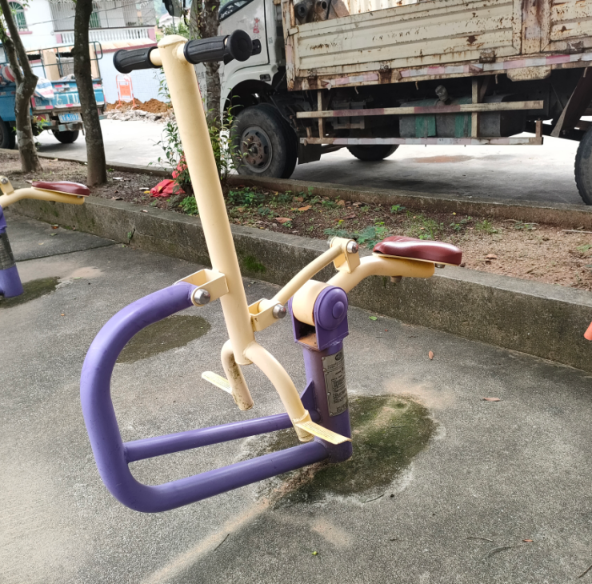 桂南村田心球场(图5)